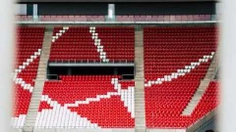 C羅新冠病毒检测结果为阴性，隔离一周后即将回归训练与比赛